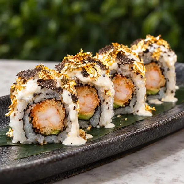 Gold Black Truffle Cream & Burrata Roll